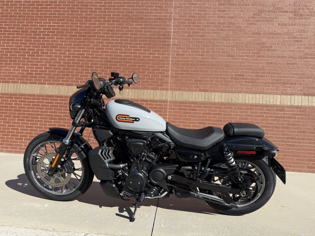 RH975S 2025 Nightster Special - Photo 6
