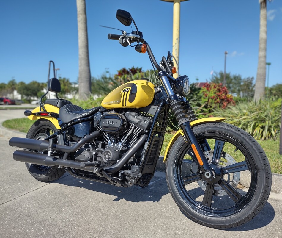 Street Bob 114