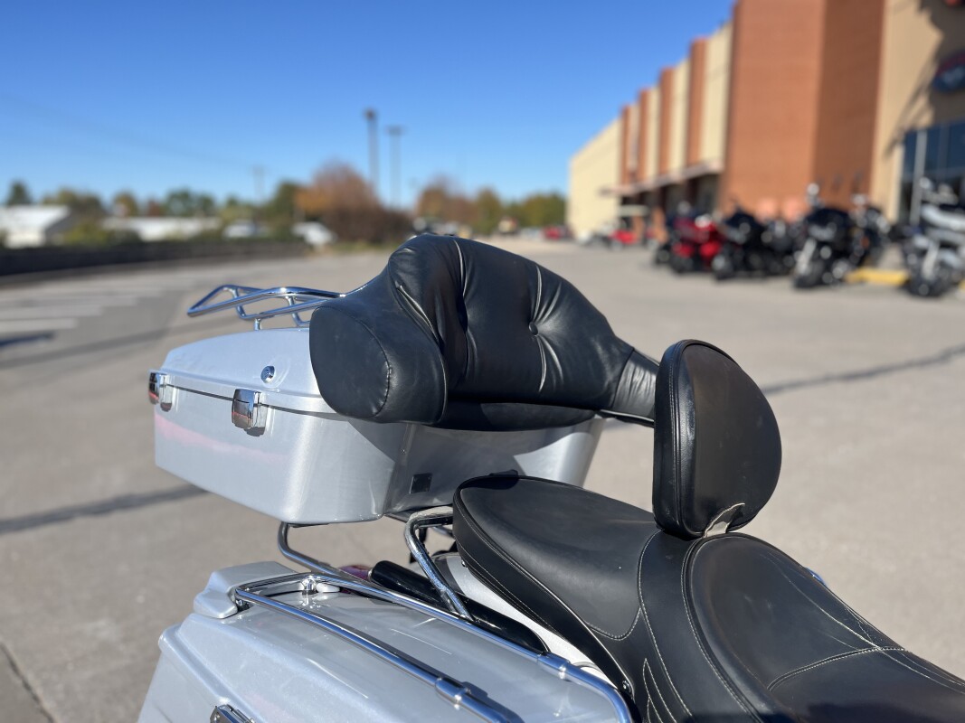 2000 Harley-Davidson Electra Glide Ultra Classic FLHTCUI VIVID BLACK 619511 - Photo 10