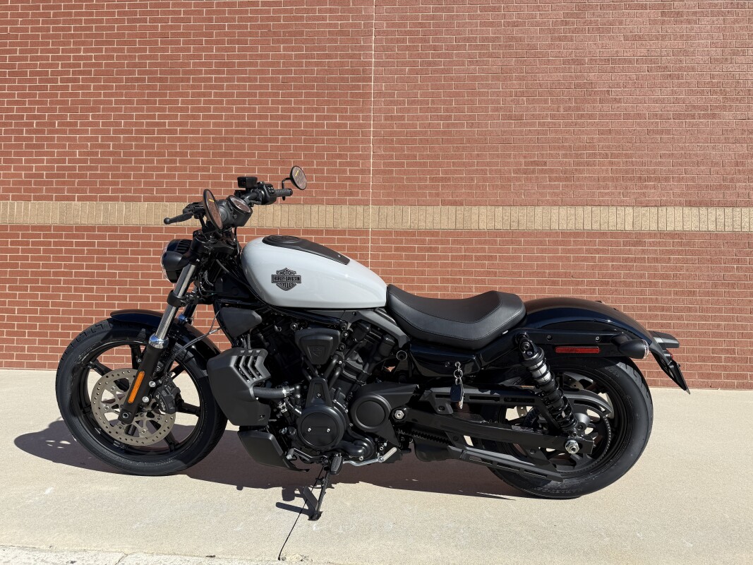 RH975 2025 Nightster - Photo 7