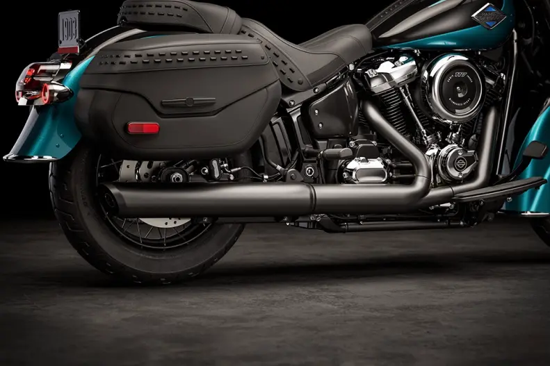 Performance-Tuned 2-Into-1 Exhaust