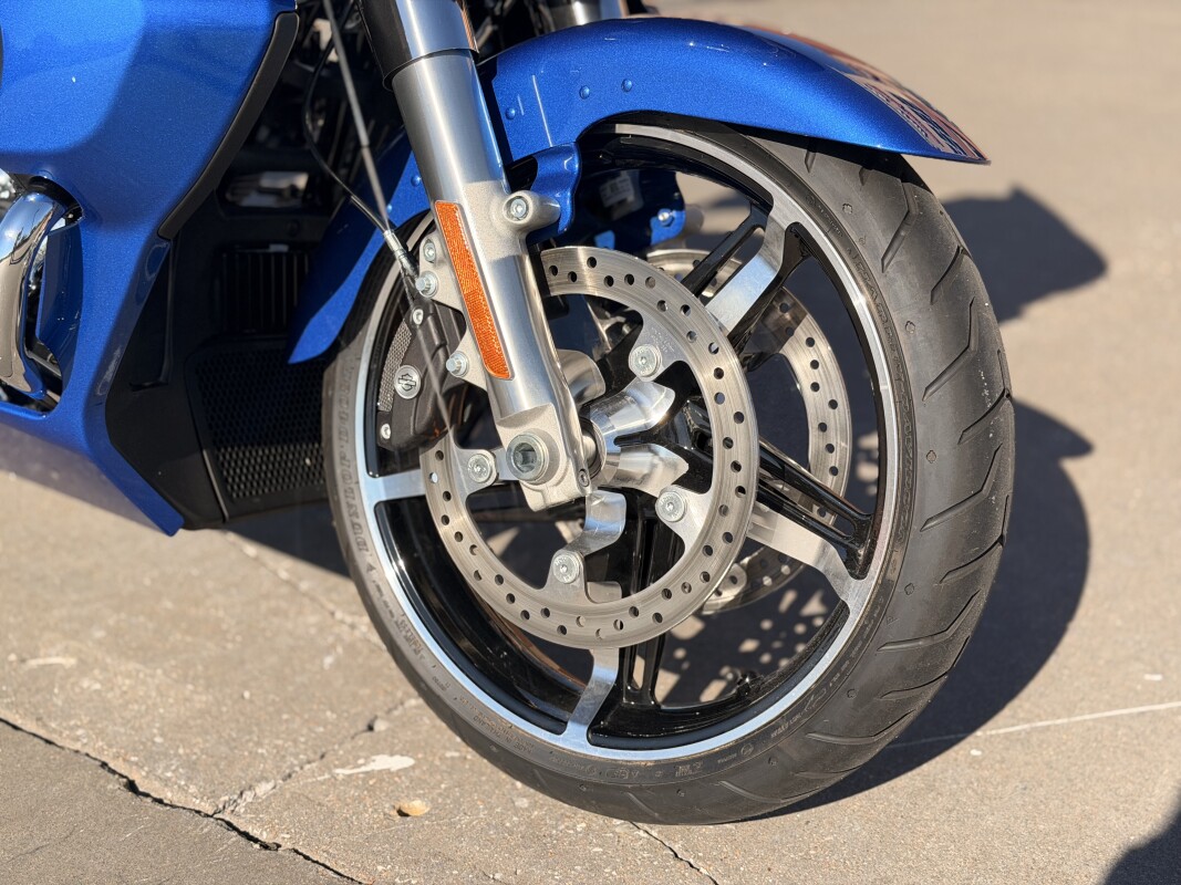2025 Harley-Davidson Road Glide FLTRX Blue Burst - Photo 8