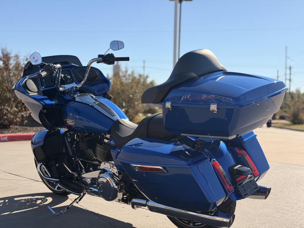 2025 Harley-Davidson Road Glide FLTRX Blue Burst - Photo 4