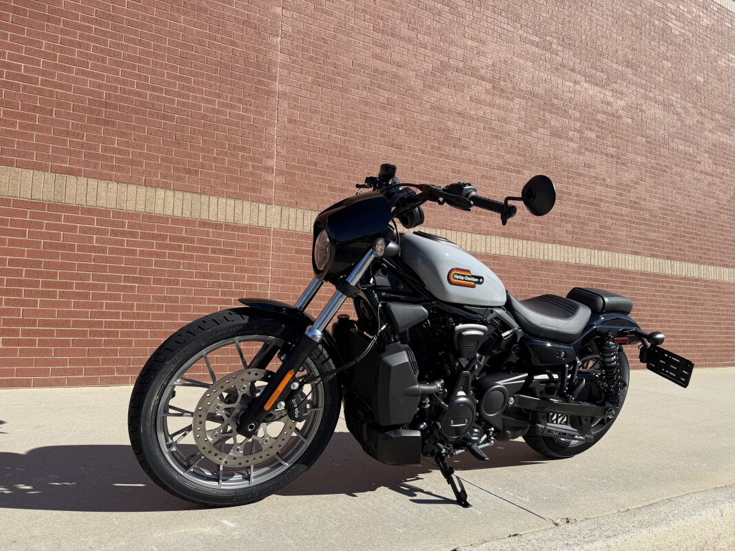 RH975S 2025 Nightster Special - Photo 8