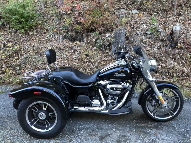 2022 Harley-Davidson® Freewheeler® Vivid Black