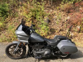 2020 Harley-Davidson® Roadster™ Vivid Black thumb 1
