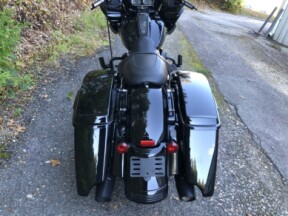 2021 Harley-Davidson® Road Glide® Special Vivid Black - Black Finish thumb 1