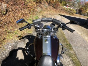 2011 Harley-Davidson® Road King® Two-Tone Merlot Sunglo/Vivid Black thumb 0