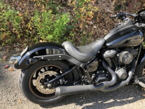 2020 Harley-Davidson® Low Rider® S Vivid Black thumb 2
