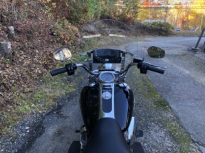 2022 Harley-Davidson® Freewheeler® Vivid Black thumb 0