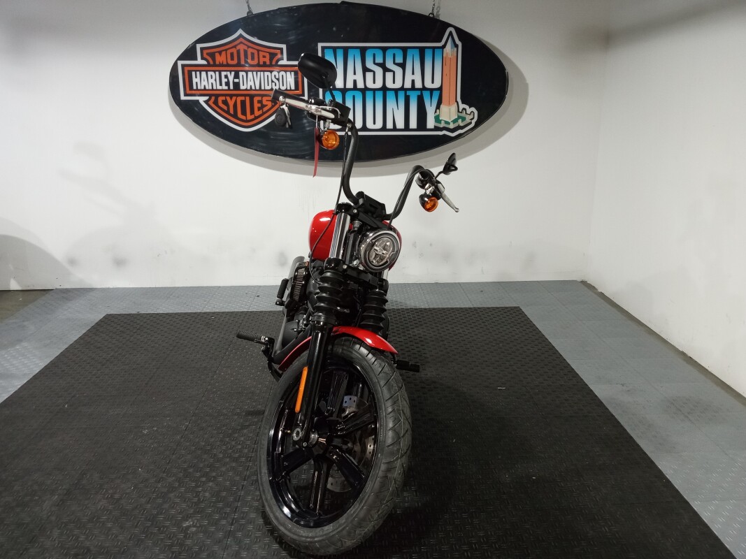2023 Harley-Davidson Street Bob 114 - Redline Red - Photo 2