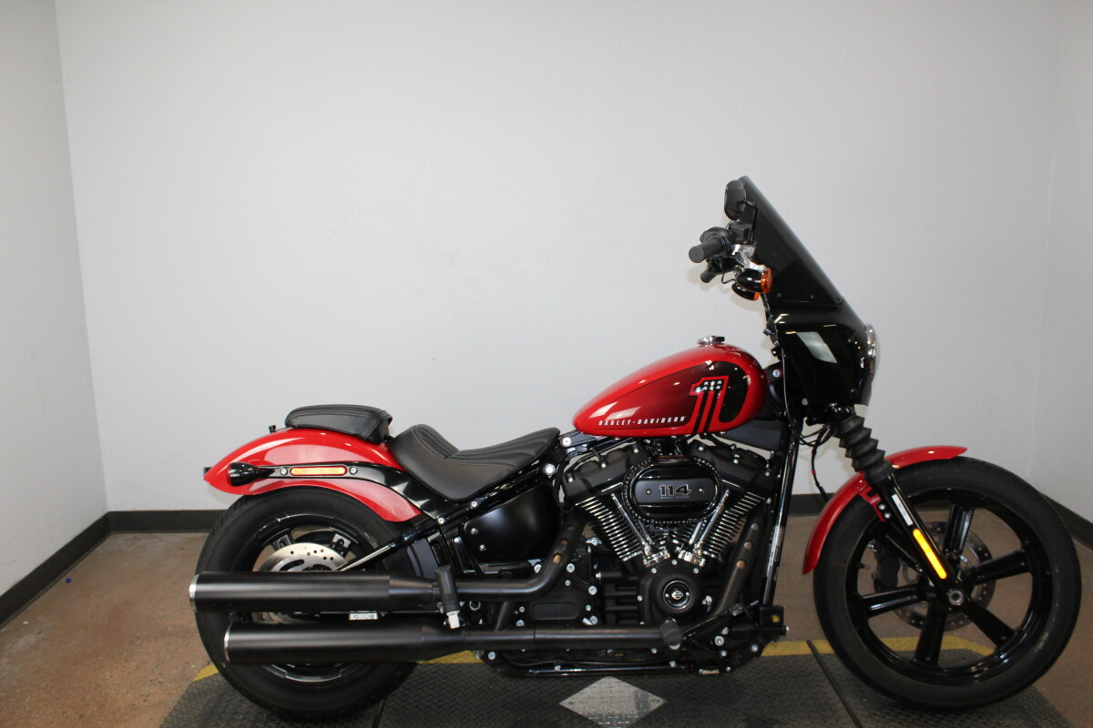 Harley-Davidson Street Bob 114 2022 FXBBS 054161T REDLINE RED