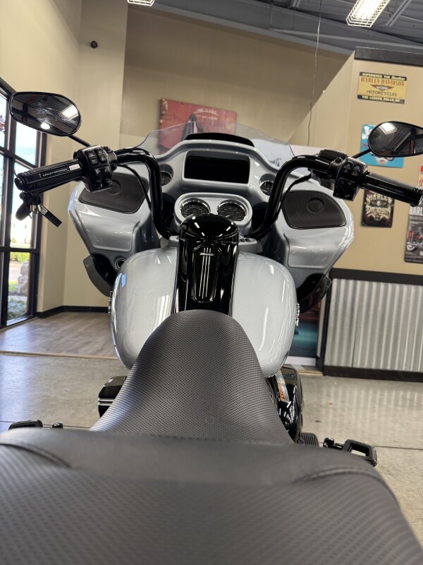 2024 Harley-Davidson Road Glide 3 FLTRT - Photo 3