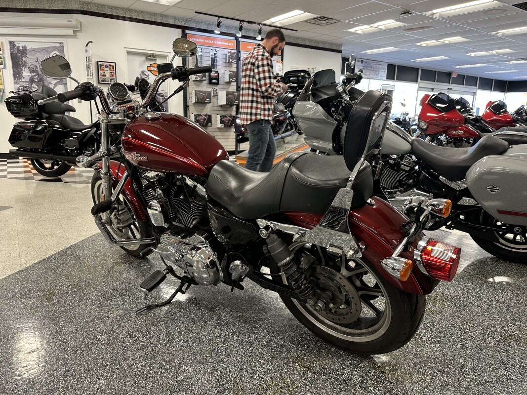 2017 Harley-Davidson SuperLow 1200T Two-Tone Mysterious Red Sunglo/Velocity Red Sunglo - Photo 3