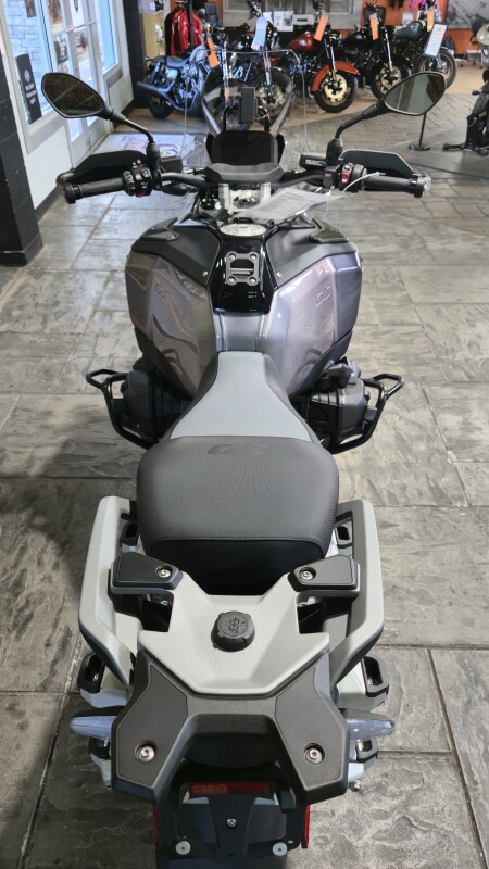 2026 BMW Motorrad R 1300 GS Adventure - Enduro Package - Photo 10