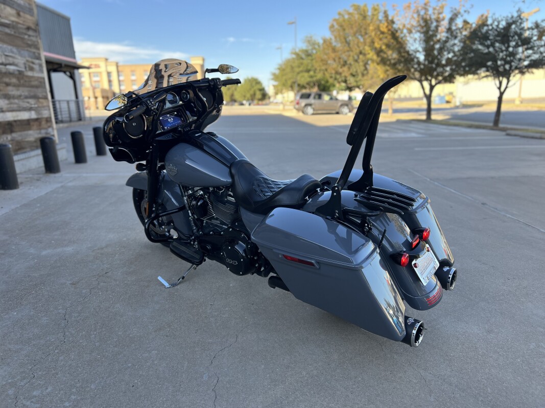 2022 Harley-Davidson Street Glide Special Gunship Grey - Black Finish - Photo 6