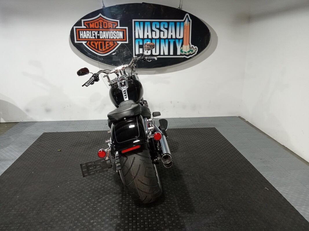 2018 Harley-Davidson Fat Boy 114 - Vivid Black - Photo 4