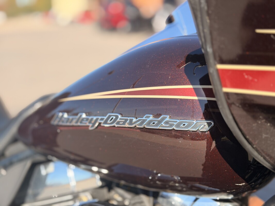 2011 Harley-Davidson Road Glide Ultra FLTRU MERLOT SUNGLO 667898 - Photo 9