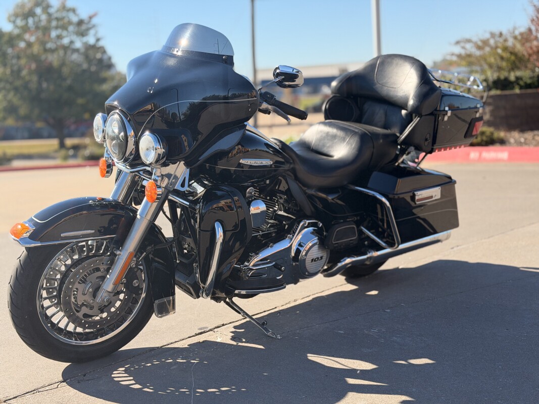 2012 Harley-Davidson Electra Glide Ultra Limited FLHTK BLACK 648650 - Photo 5