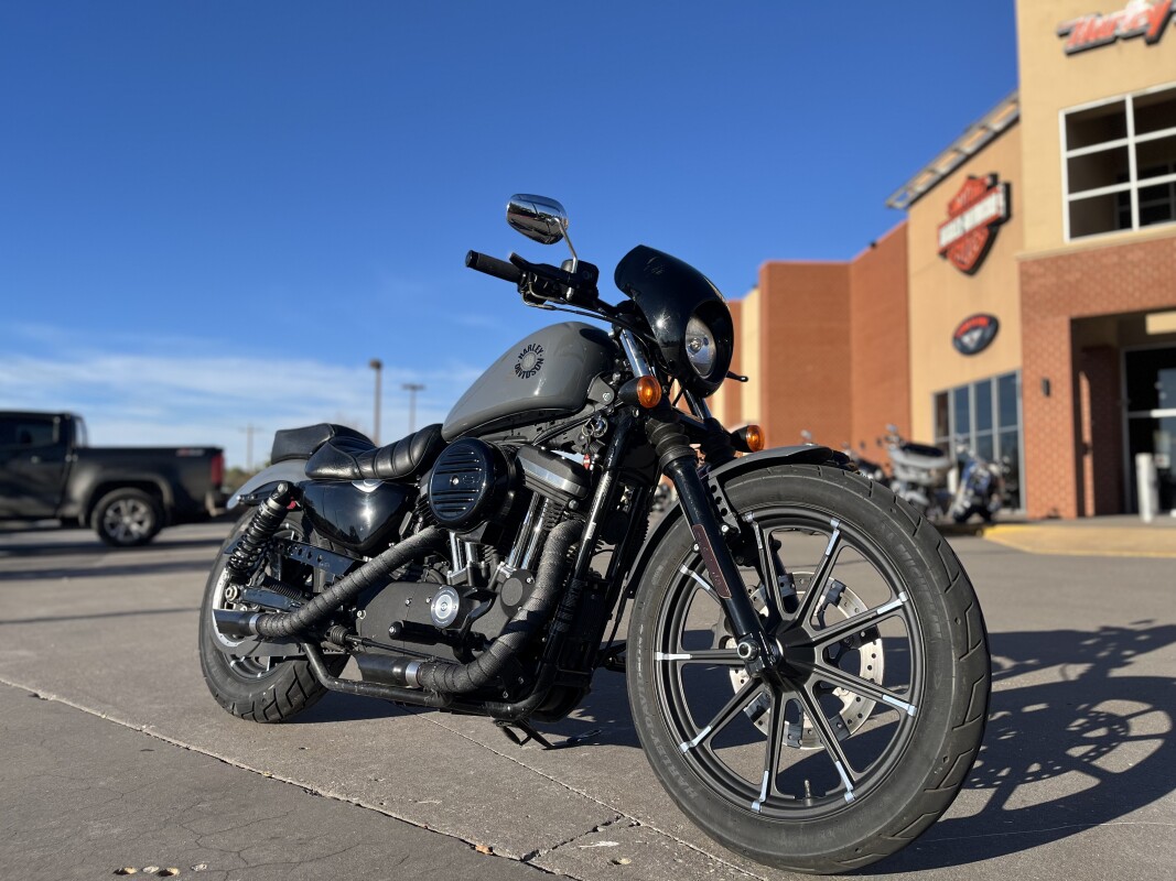 2022 Harley-Davidson Iron 883 XL 883N Gunship Gray 411542 - Photo 2