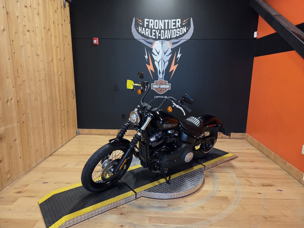 FXBB 2020 Street Bob - Photo 3
