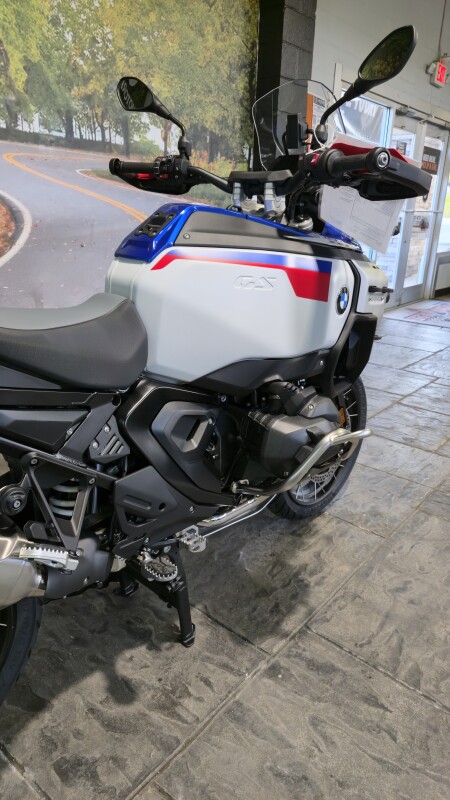 2026 BMW Motorrad R 1300 GS Adventure - Enduro Package - Photo 5