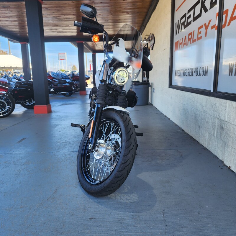 2021 Harley-Davidson Street Bob 114 – Used Cruiser Motorcycle - Photo 3