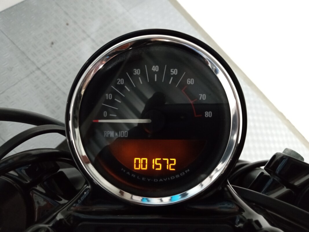 2019 Harley-Davidson Roadster - Vivid Black - Photo 5