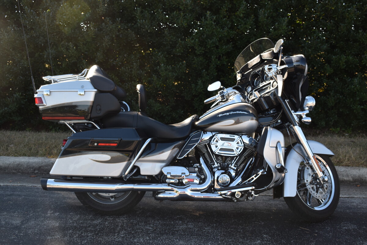 2013 Harley-Davidson CVO Ultra Classic Electra Glide