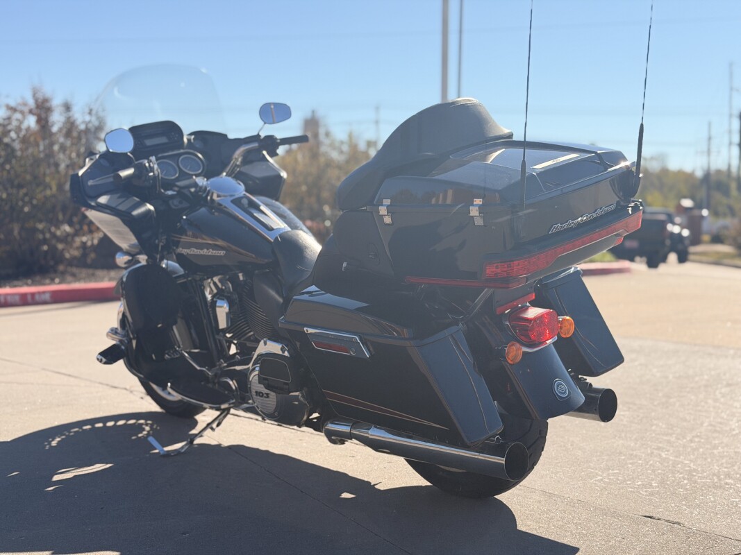 2011 Harley-Davidson Road Glide Ultra FLTRU MERLOT SUNGLO 667898 - Photo 4