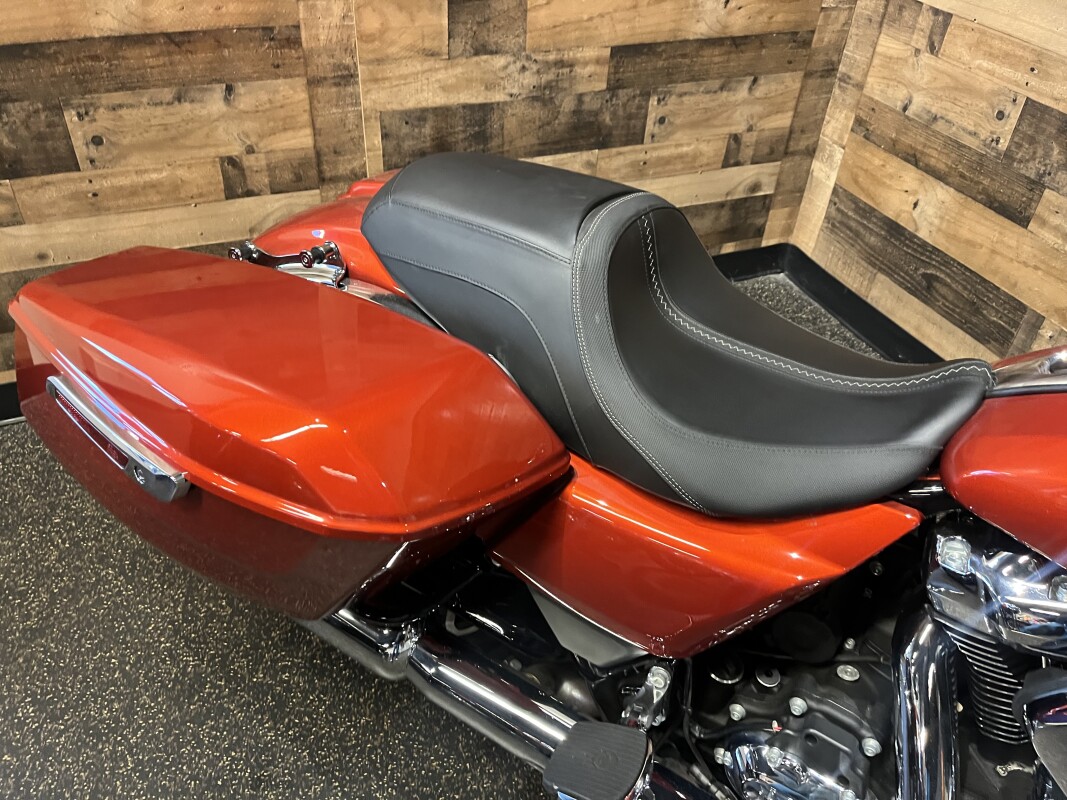 2024 Harley-Davidson Street Glide Whiskey Fire FLHX - Photo 8
