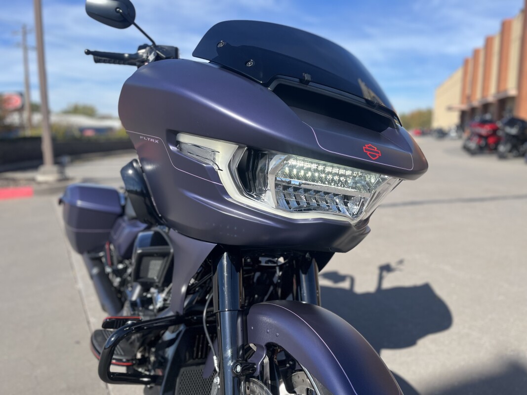 2025 Harley-Davidson Road Glide FLTRX Purple Abyss Denim - Black Finish - Photo 9