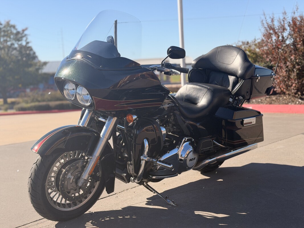 2011 Harley-Davidson Road Glide Ultra FLTRU MERLOT SUNGLO 667898 - Photo 5