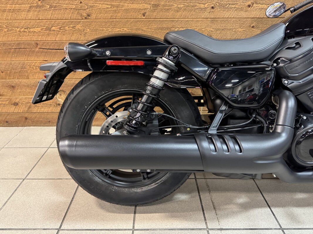 2025 HARLEY-DAVIDSON NIGHTSTER VIVID BLACK RH975 - Photo 5