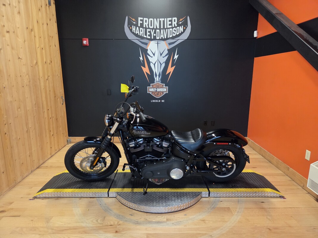 FXBB 2020 Street Bob