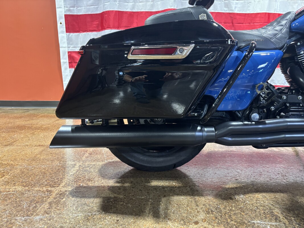 Harley-Davidson Road King Classic 2009 FLHR - Photo 8