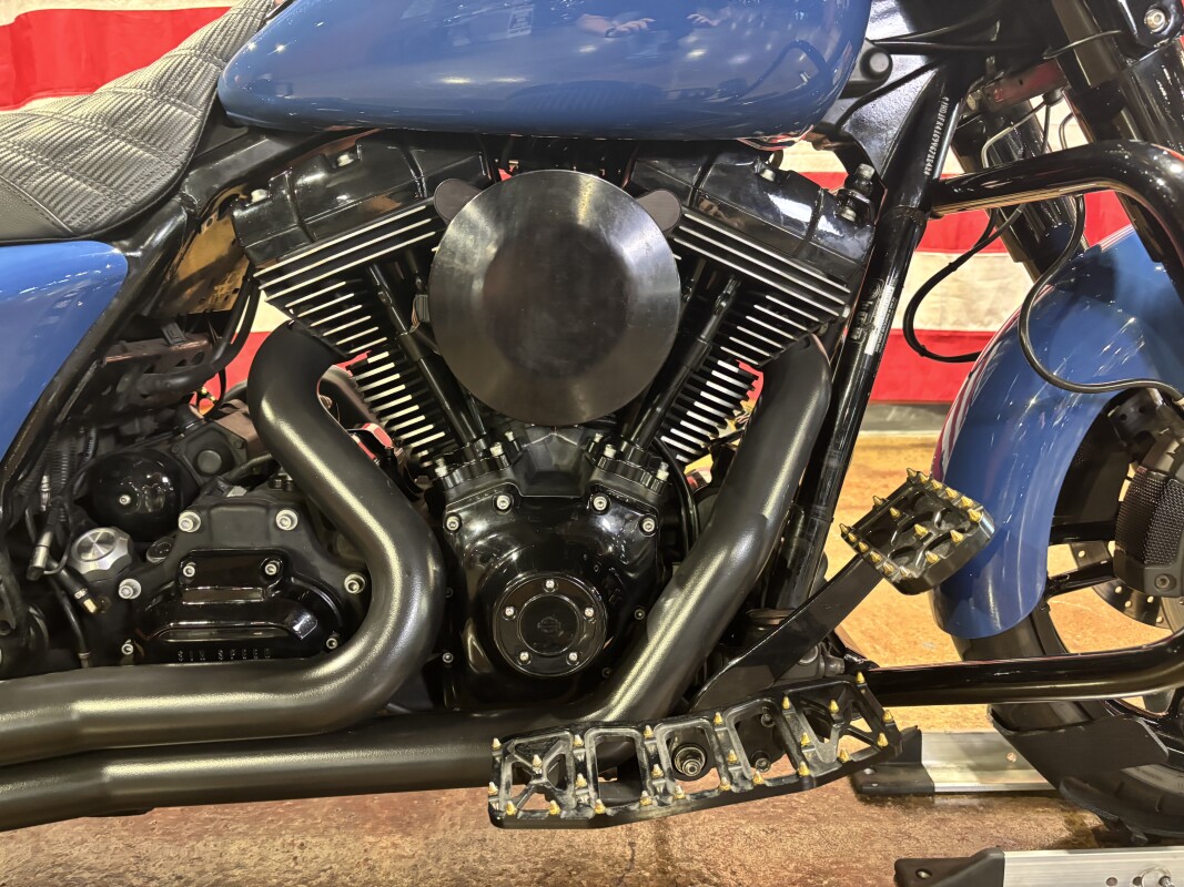 Harley-Davidson Road King Classic 2009 FLHR - Photo 4