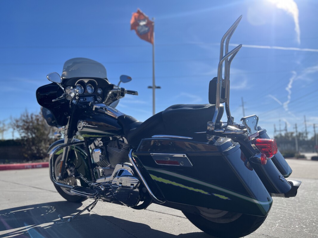 2006 Harley-Davidson Screamin’ Eagle Ultra Classic Electra Glide FLHTCUSE EMERALD/GREEN 950394 - Photo 5