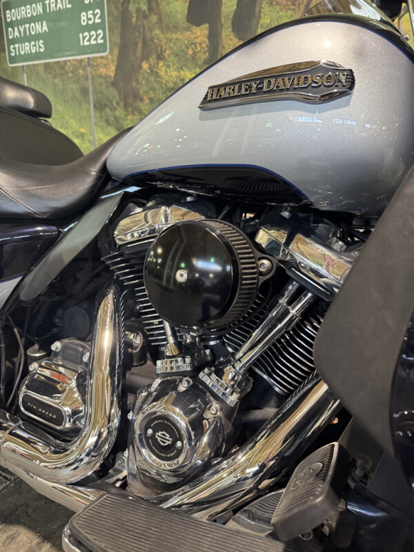 2019 Harley-Davidson Electra Glide Ultra Classic - Photo 4
