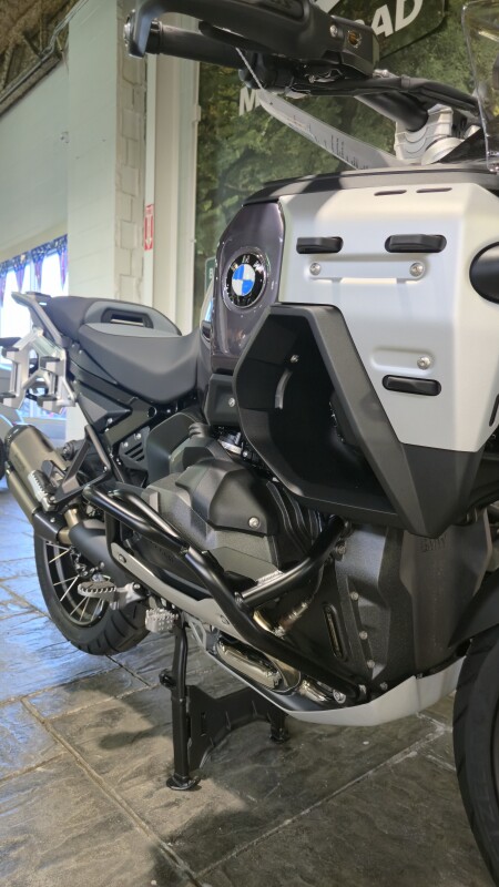 2026 BMW Motorrad R 1300 GS Adventure - Enduro Package - Photo 4