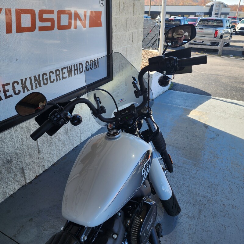 2021 Harley-Davidson Street Bob 114 – Used Cruiser Motorcycle - Photo 9