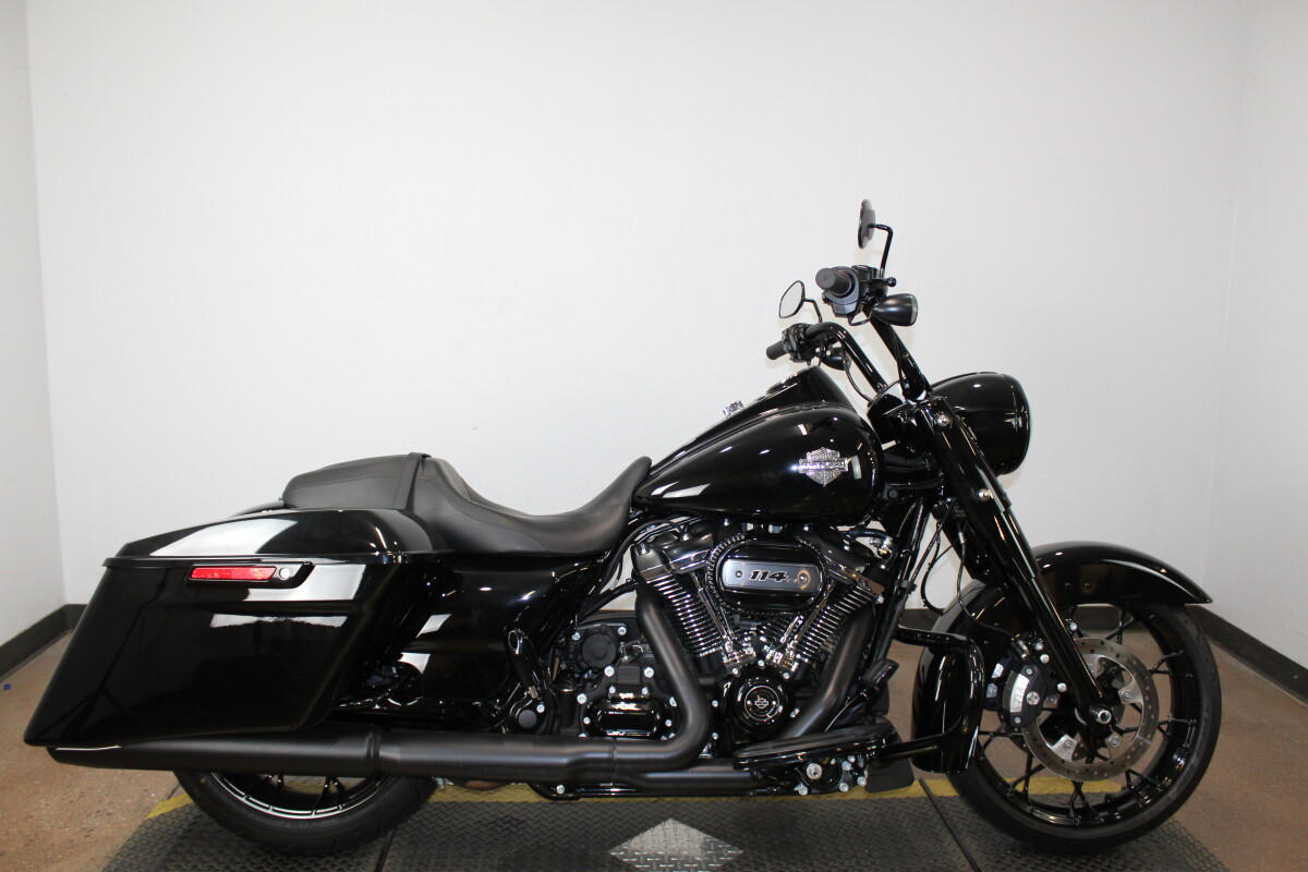 Harley-Davidson Road King Special 2024 FLHRXS 610605T VIVID BLACK