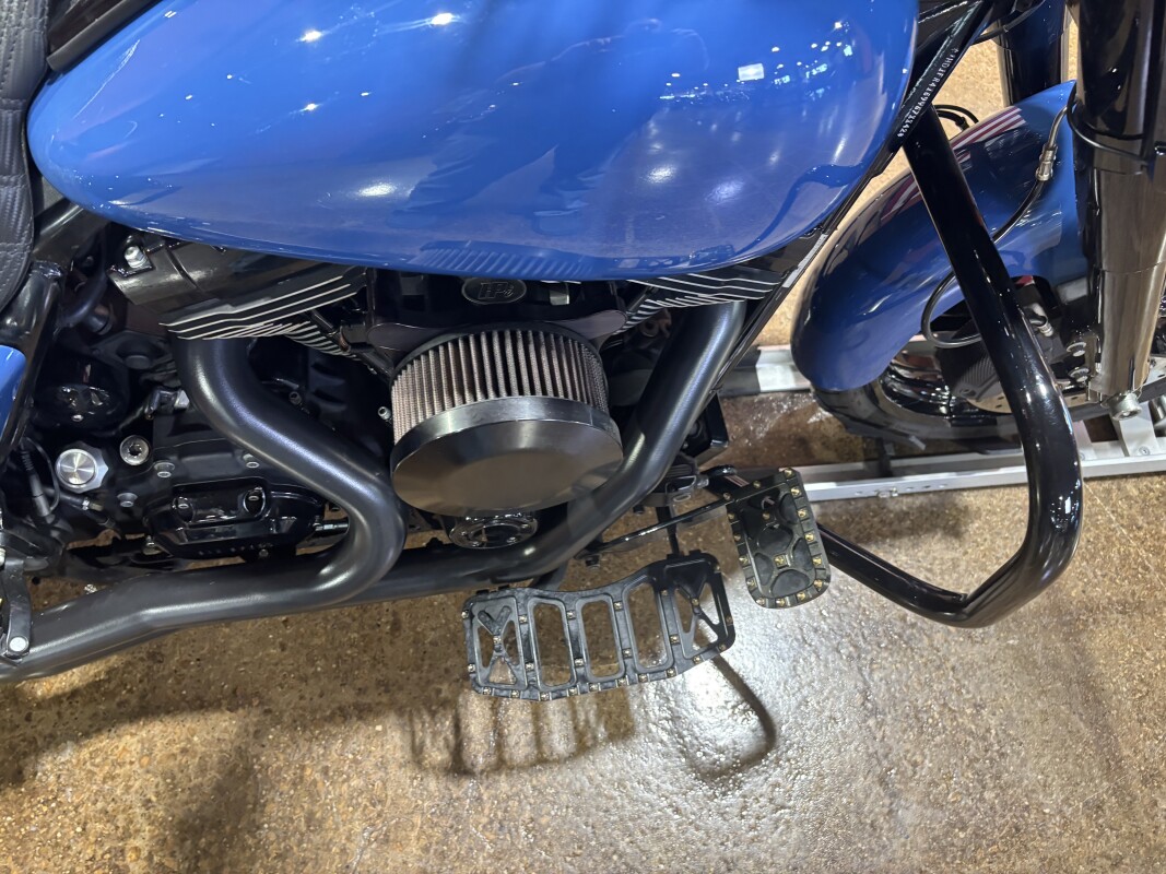 Harley-Davidson Road King Classic 2009 FLHR - Photo 5