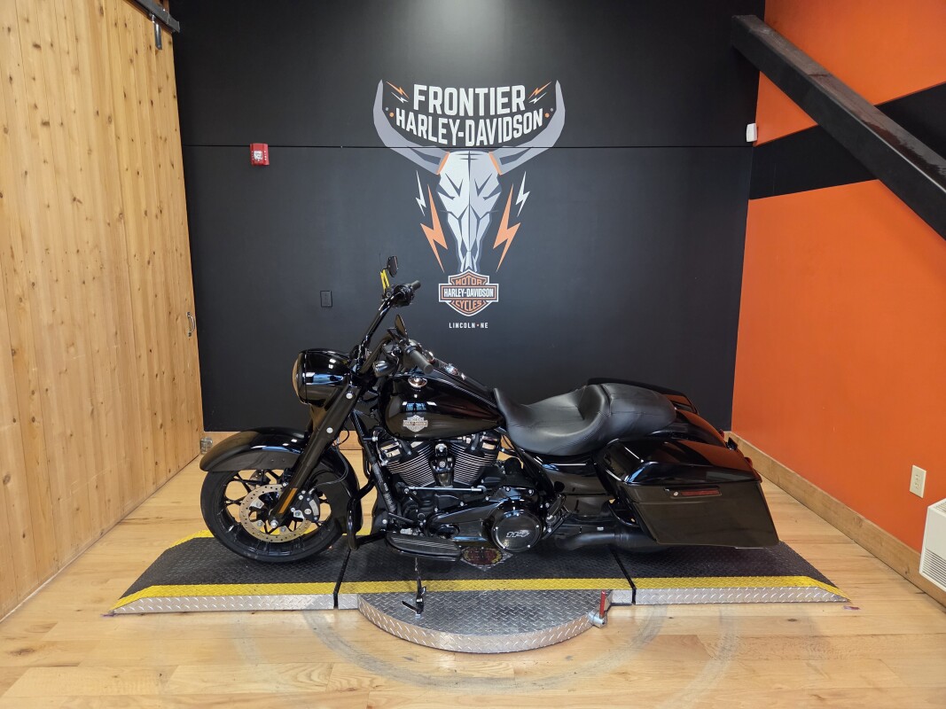 FLHRXS 2025 Road King Special