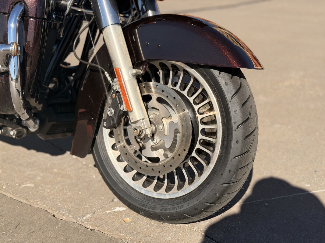 2011 Harley-Davidson Road Glide Ultra FLTRU MERLOT SUNGLO 667898 - Photo 8