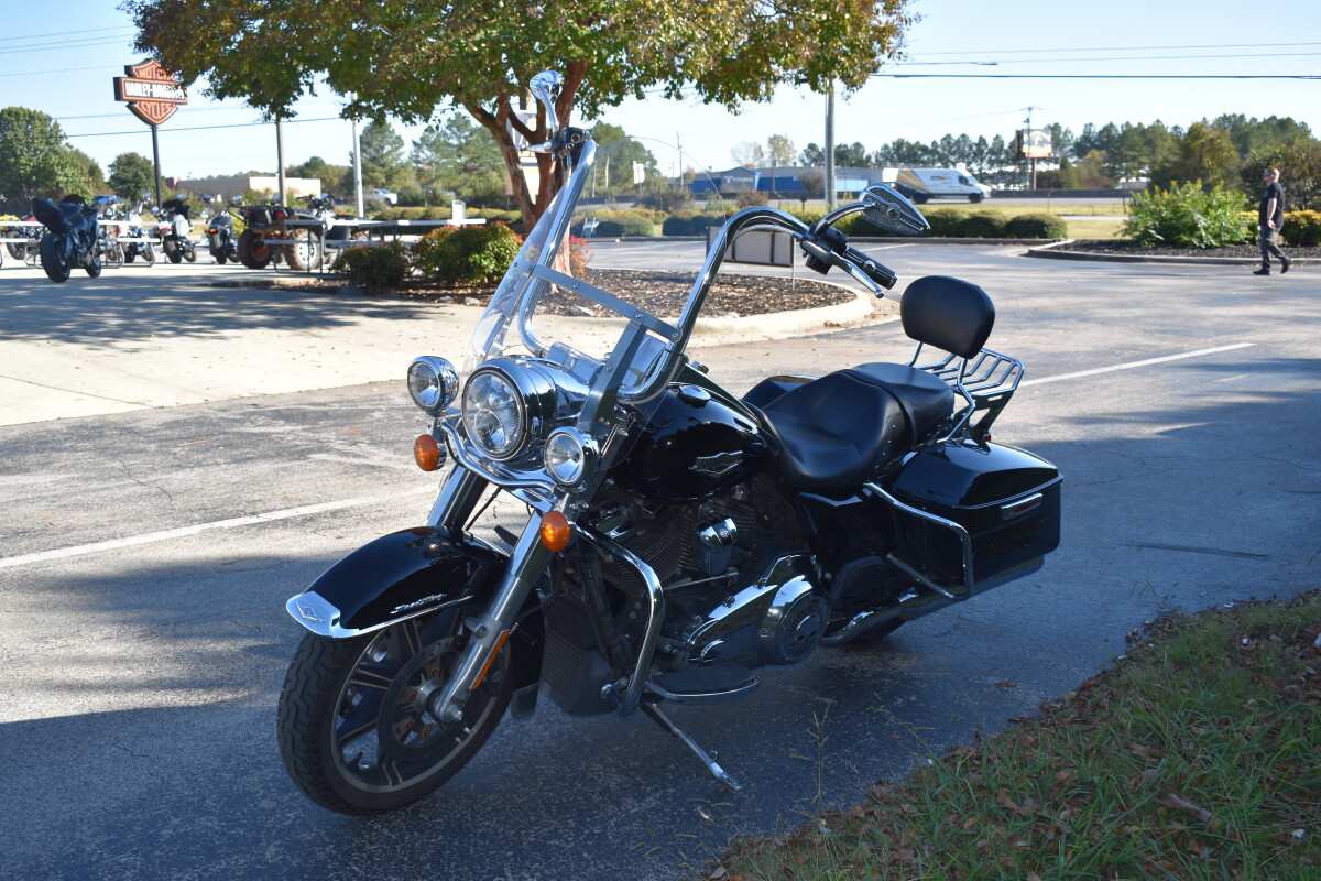 2021 Harley-Davidson Road King - Photo 4