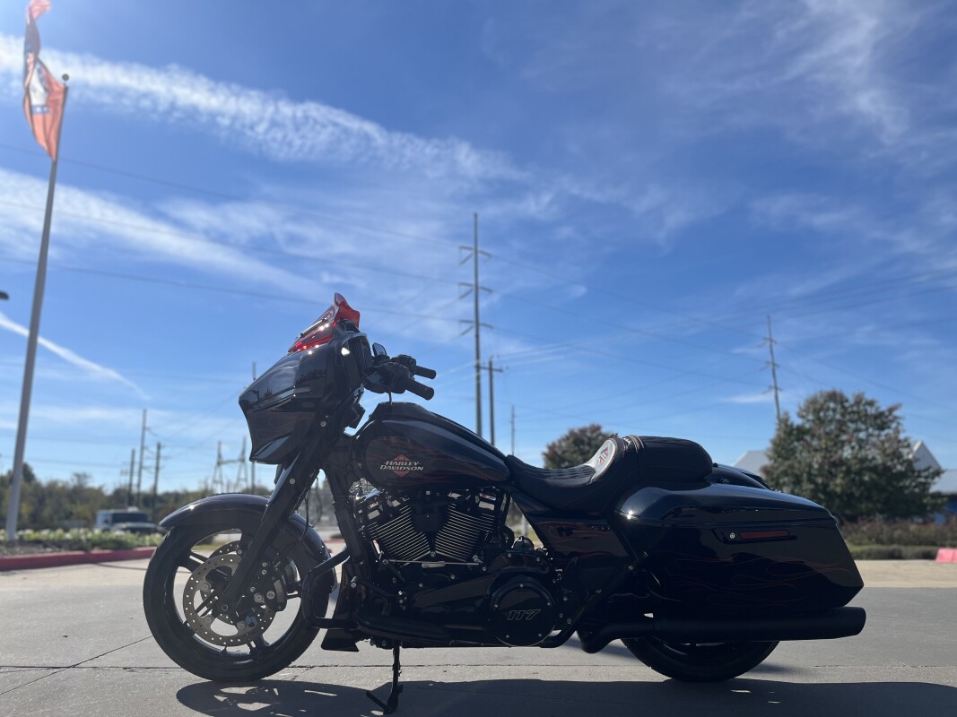 2025 Harley-Davidson Street Glide FLHX MDNGHT FIRSTORM - Photo 6