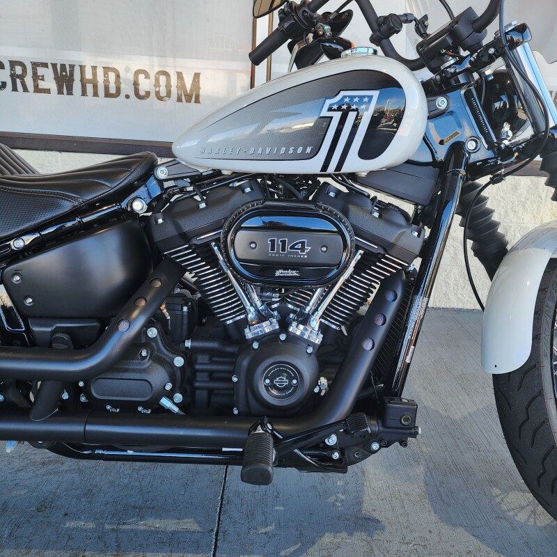 2021 Harley-Davidson Street Bob 114 – Used Cruiser Motorcycle - Photo 8