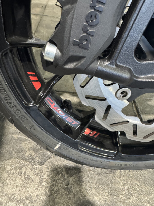 2025 CVO Road Glide ST — 135 Engine / 2-1 Exhaust / OG Floorboards - Photo 8