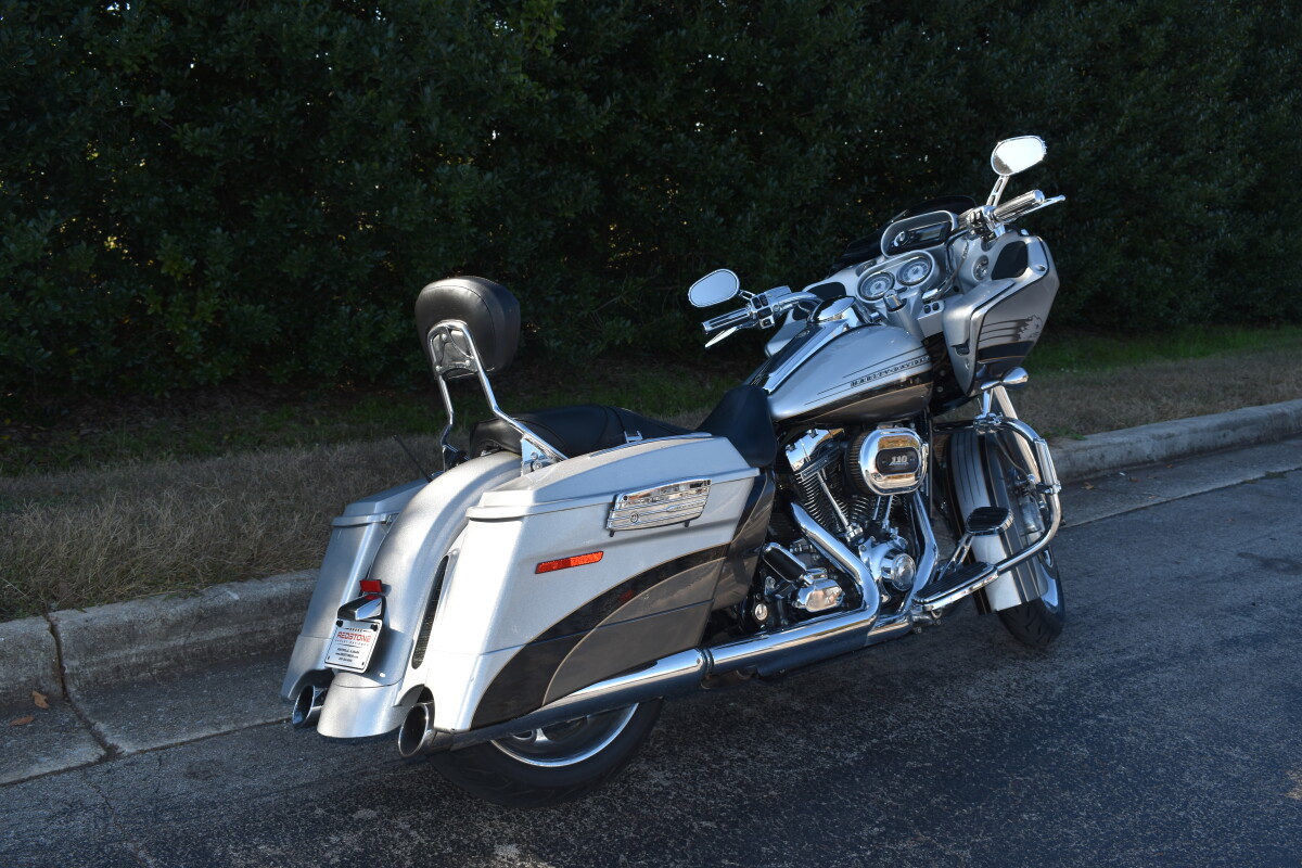 2009 Harley-Davidson CVO Road Glide - Photo 8